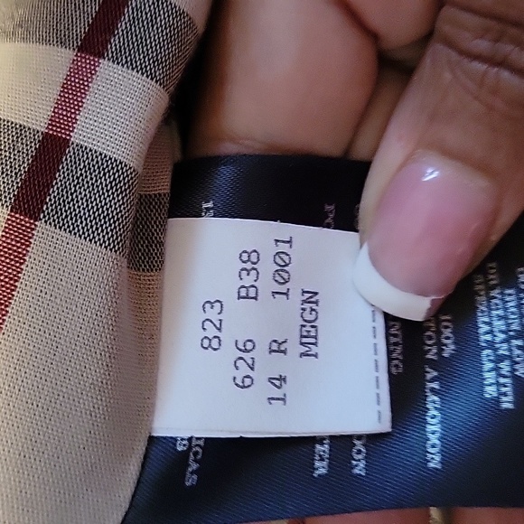 Authentic Burberry Collection Trench Coat Size 14 Large - Picture 4 of 4
